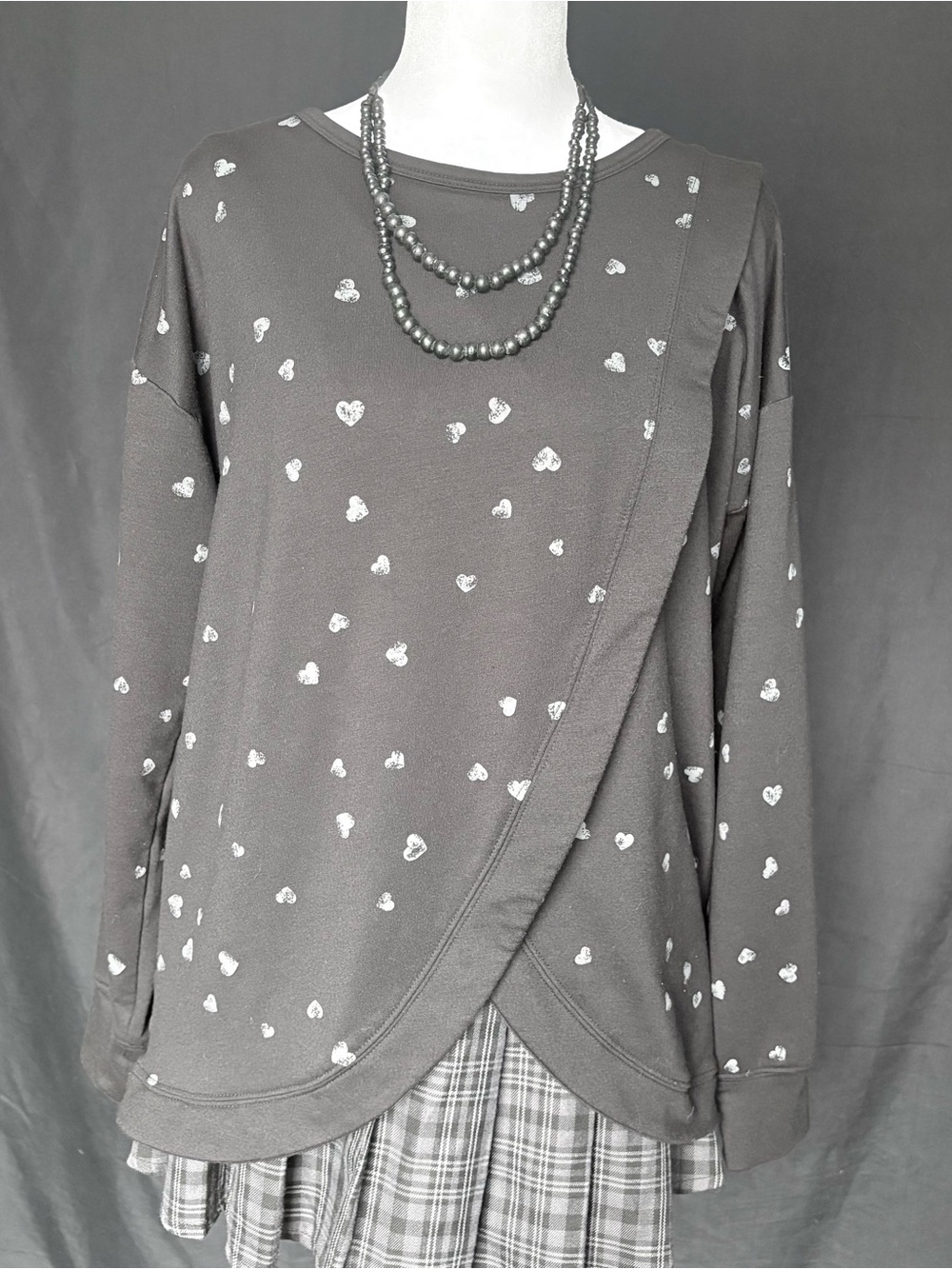 Motherhood maternity nursing pullover